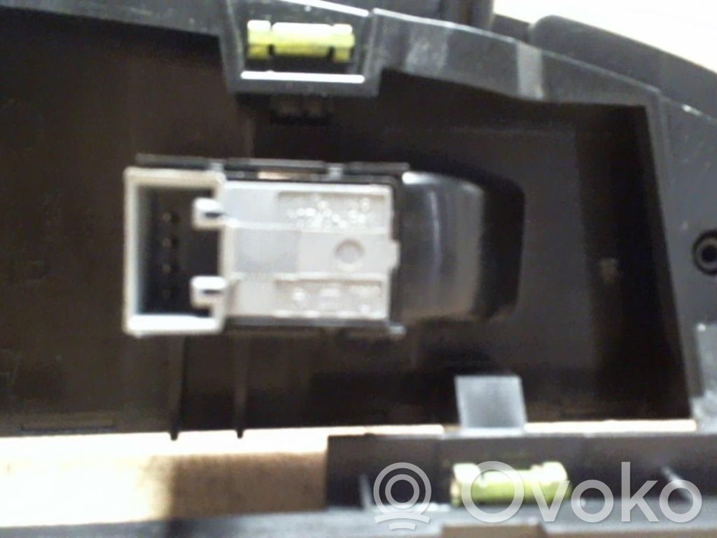 Interruptor del elevalunas eléctrico