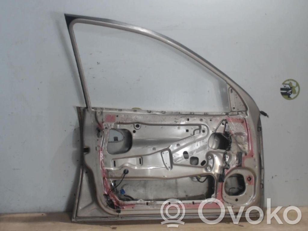 Opel Omega B2 Puerta delantera 