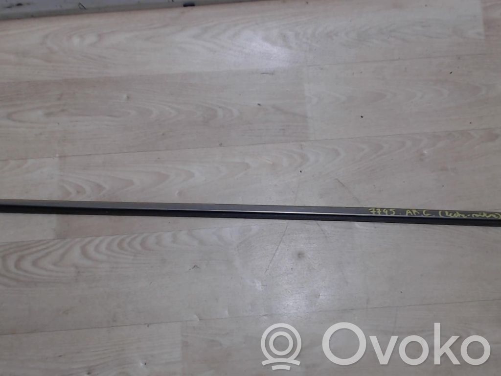 Citroen C4 Grand Picasso Rivestimento portiera posteriore (modanatura)
