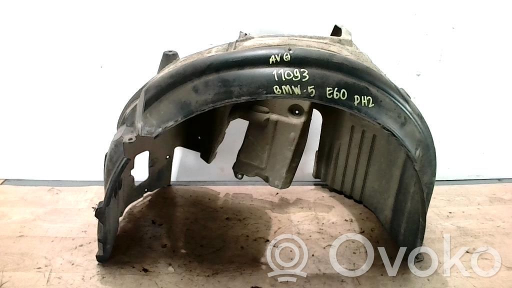 BMW 5 E60 E61 Rivestimento paraspruzzi passaruota anteriore