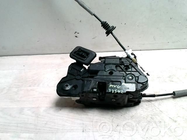 Volkswagen Polo V 6R Zamek drzwi przednich 