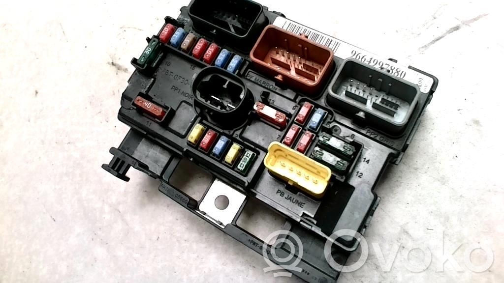 Fuse box set