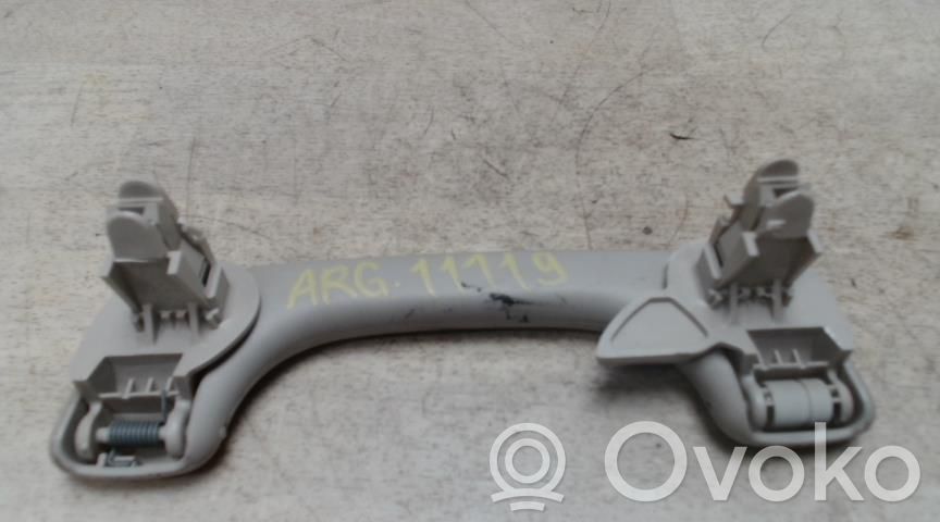 Renault Modus Sarja kahvoja kattoon 