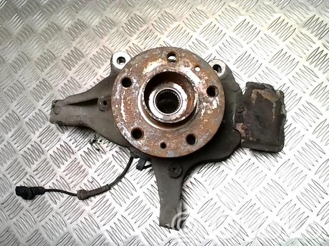 Cubo de rueda delantera   402104630R,402104630R