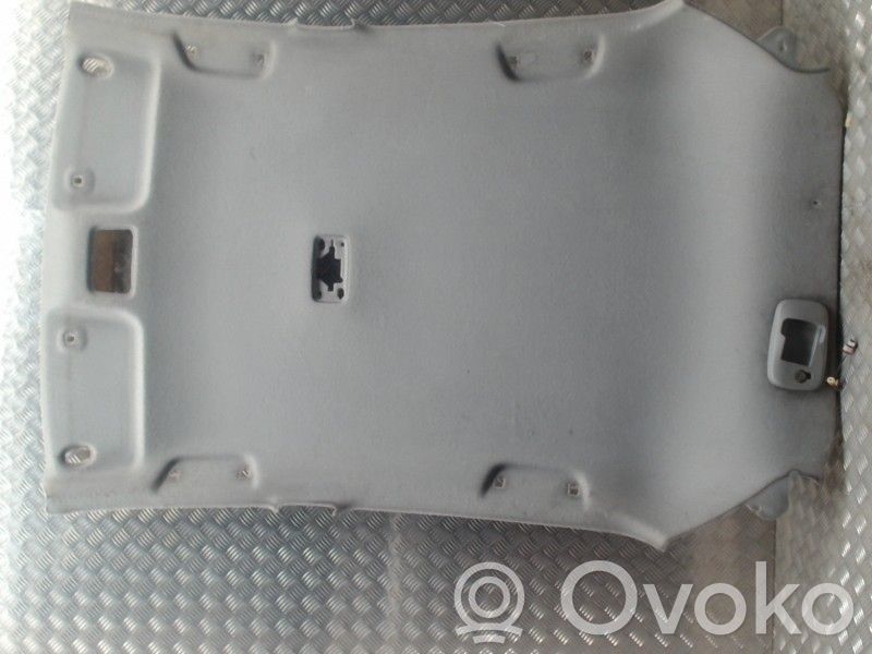 Toyota Yaris Podsufitka 