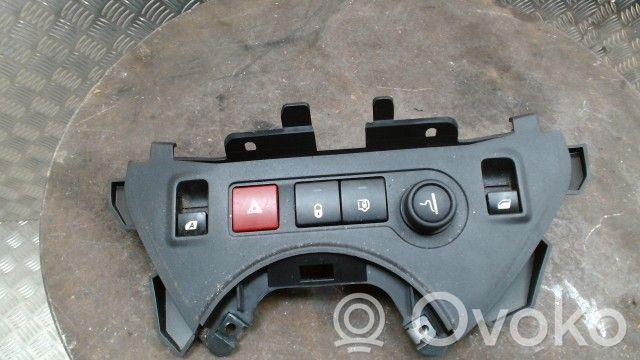 Schalter Warnblinkanlage   00006990L2,00006990L2