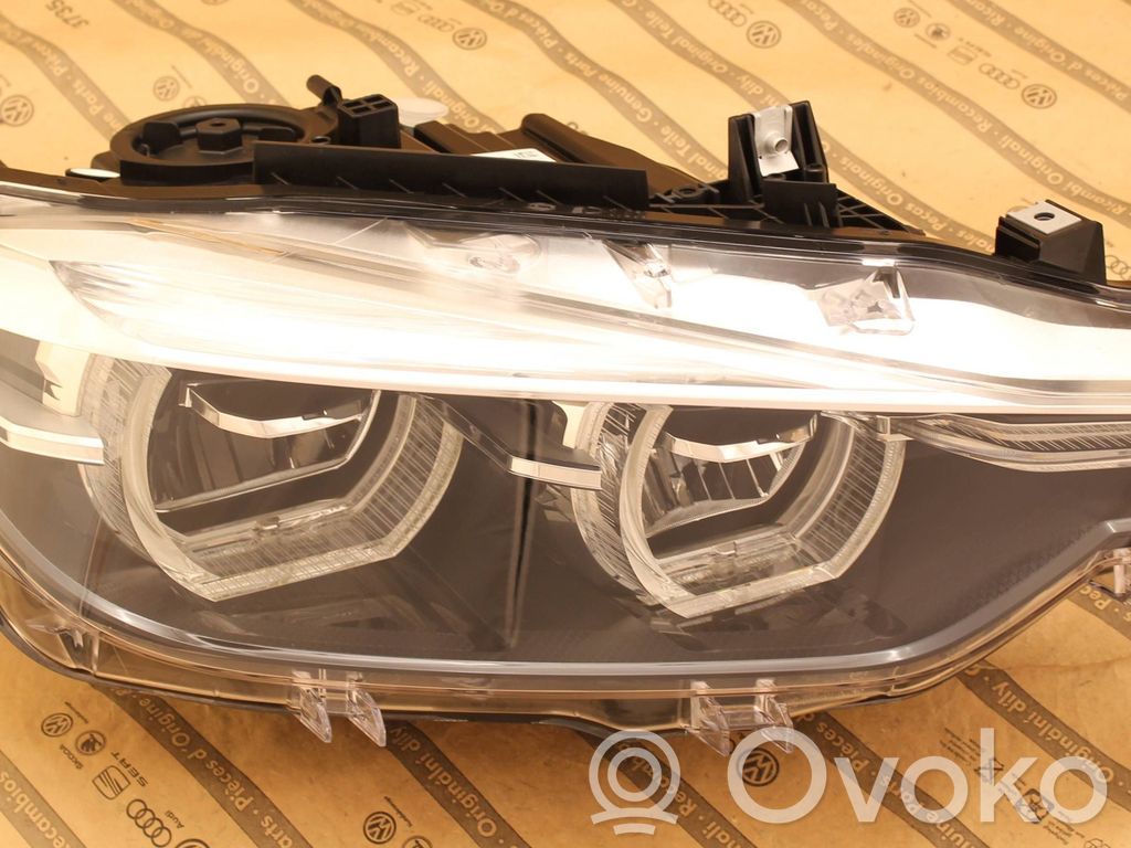BMW 3 F30 F35 F31 Lampa przednia 