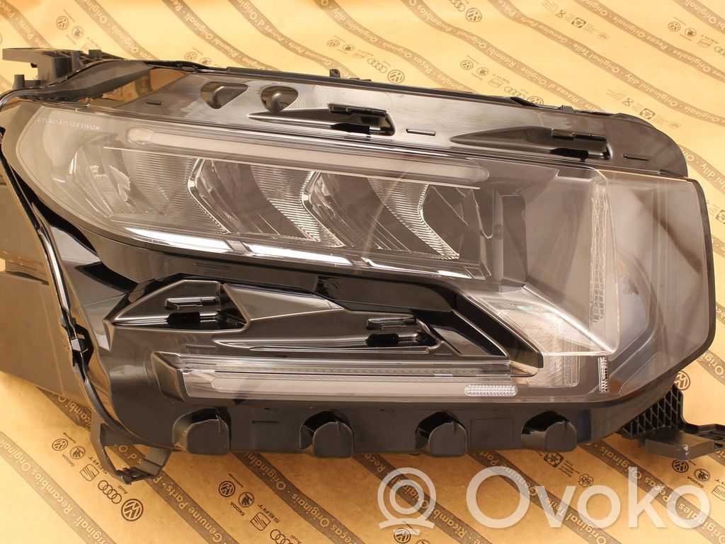 Headlight/headlamp   9851349080