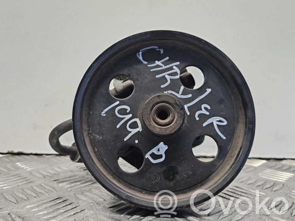 Chrysler Voyager Power steering pump 