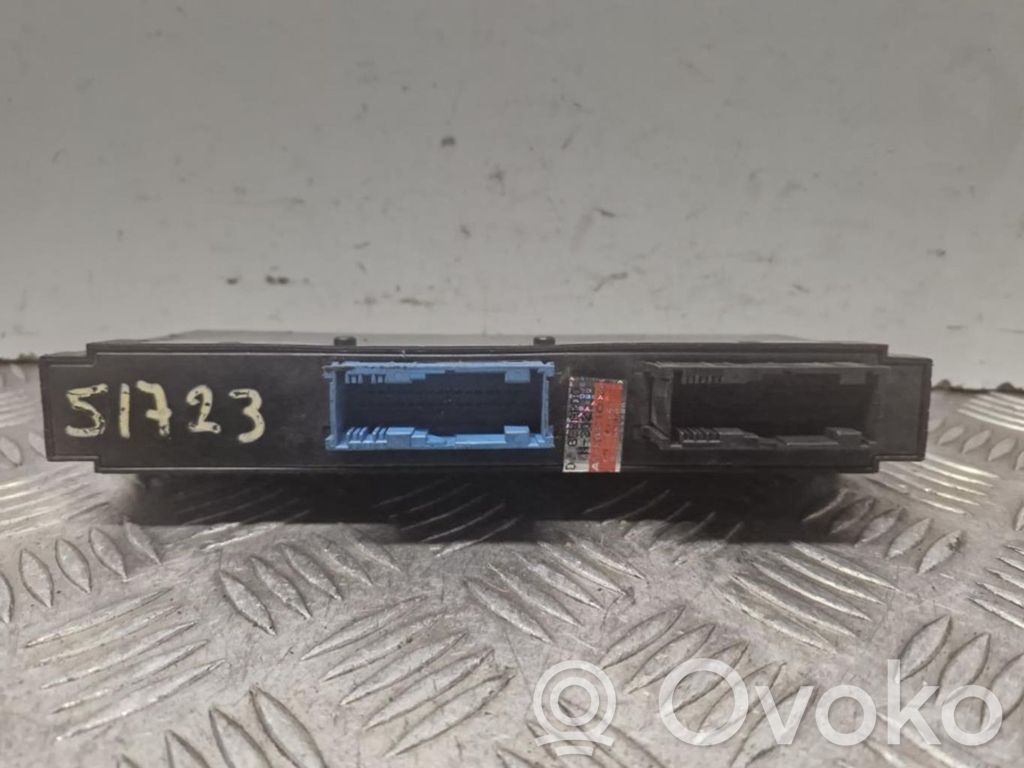 Unidad de control/módulo del motor   692556701