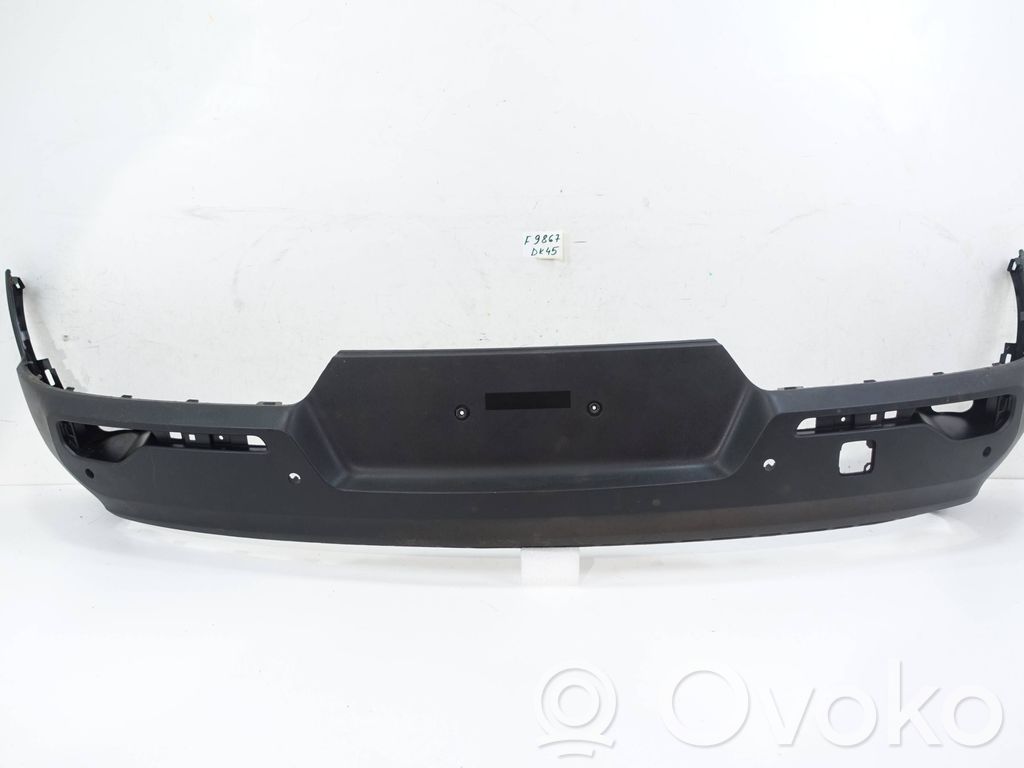 Volvo XC40 Apakšējā bampera daļa 