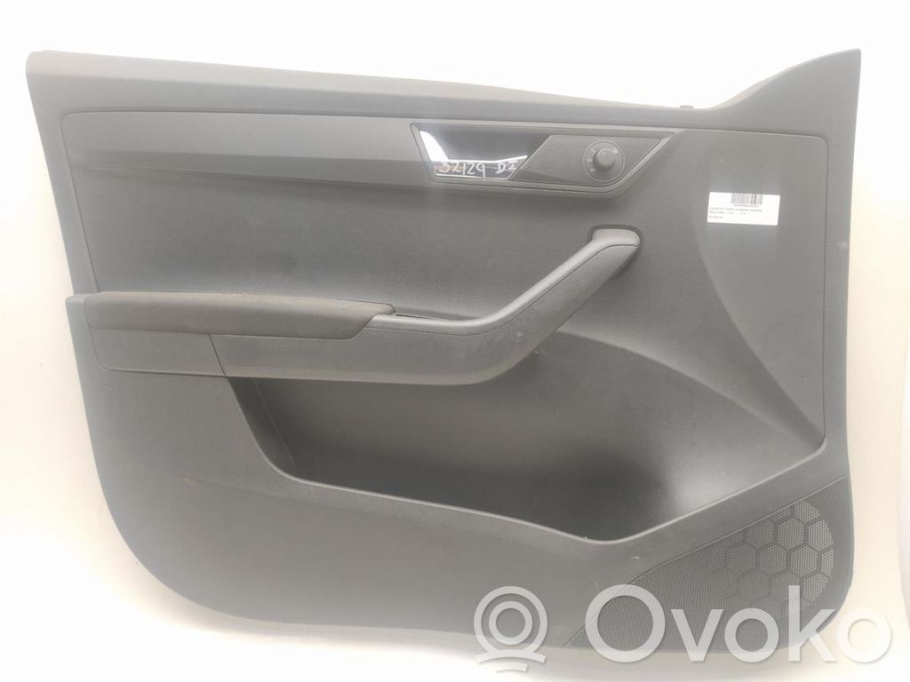 Skoda Fabia Mk3 (NJ) Revestimiento de puerta delantera 