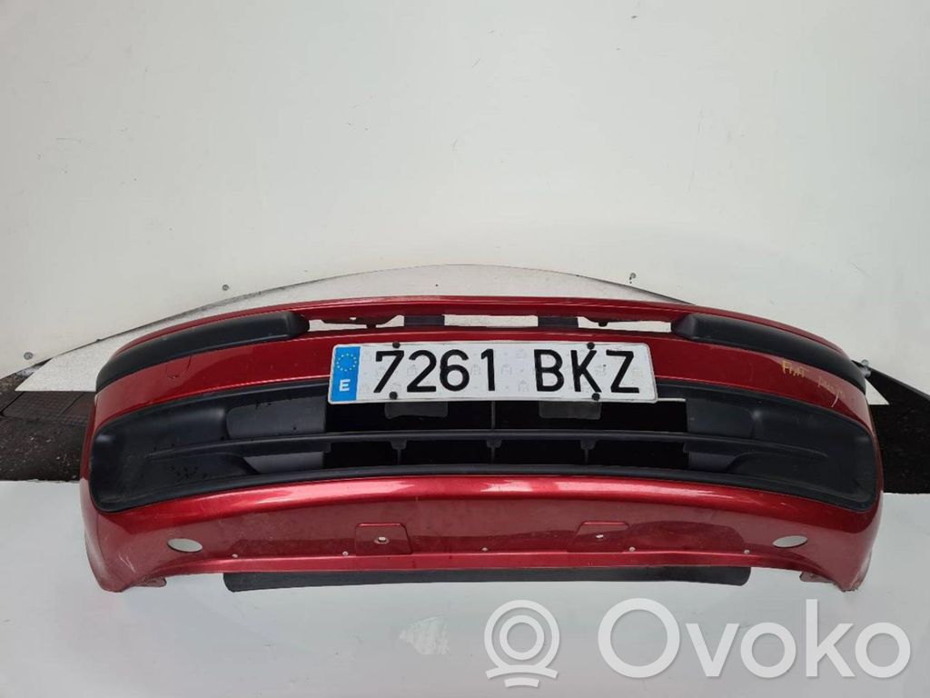 Fiat Punto (188) Zderzak przedni 