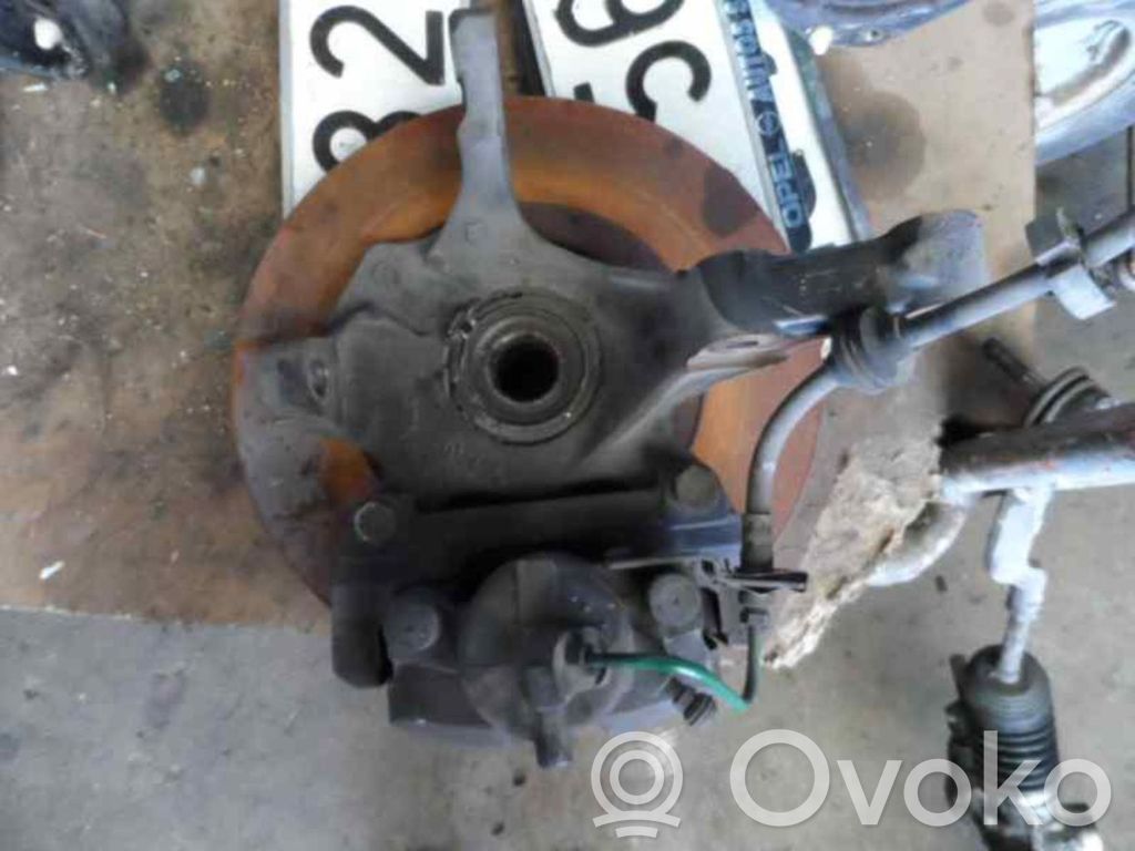 Renault Laguna II Fuso a snodo con mozzo ruota anteriore