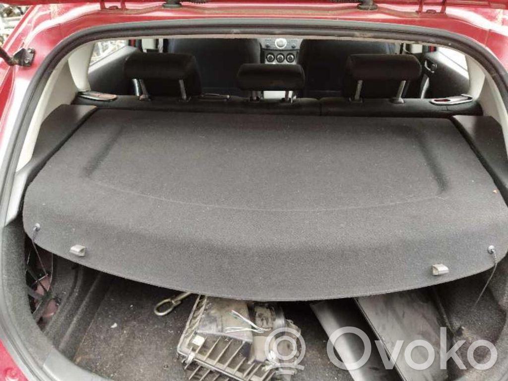 Parcel shelf   BBN968310