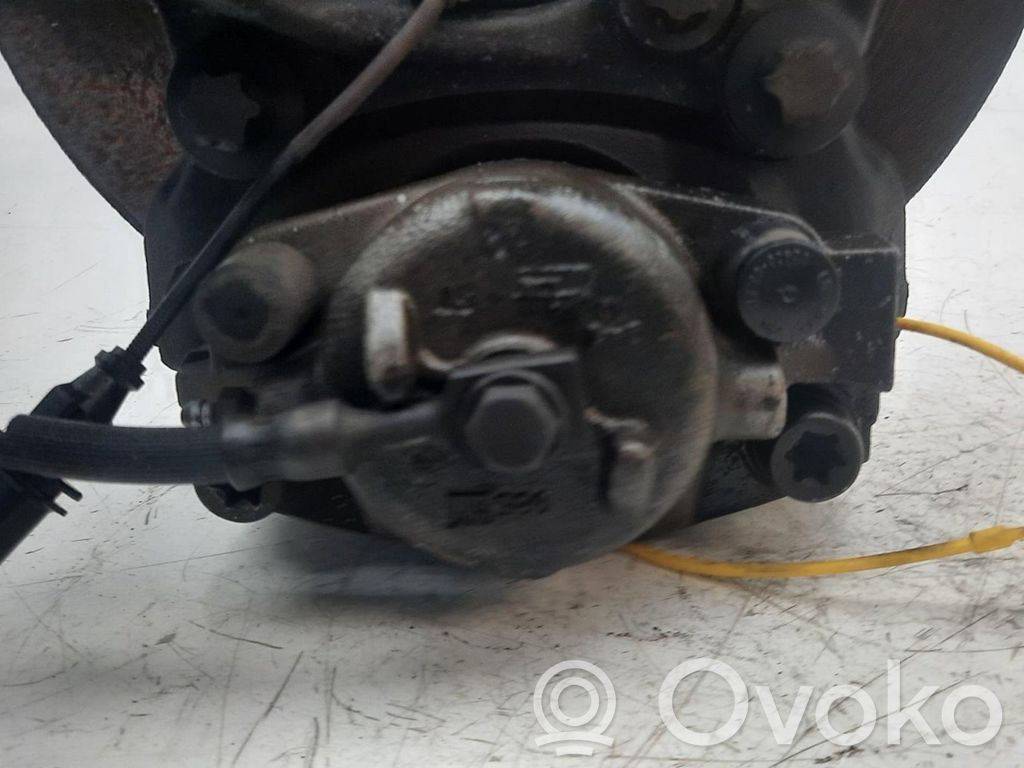 Opel Vectra C Zestaw tarcz i zacisków hamulcowych 