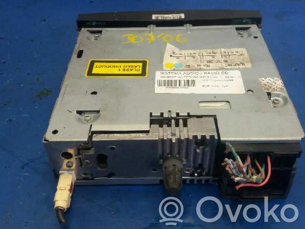 Panel / Radioodtwarzacz CD/DVD/GPS   9659139977