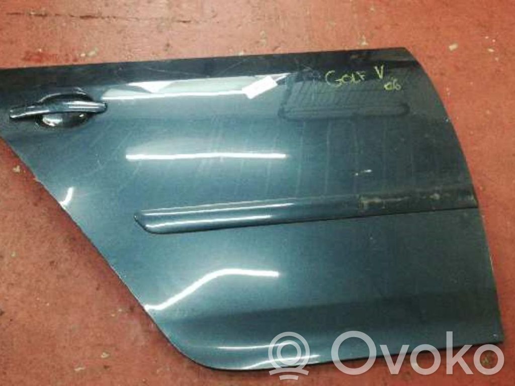 Volkswagen Golf V Puerta trasera 