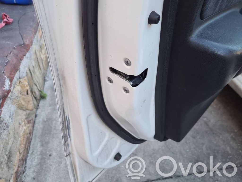Front door lock   805019U10C