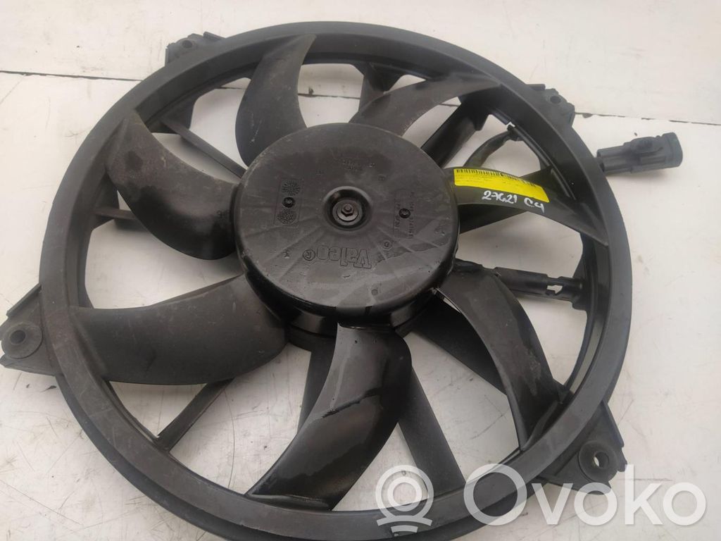 Tila-auton jääkaappi   10498747161