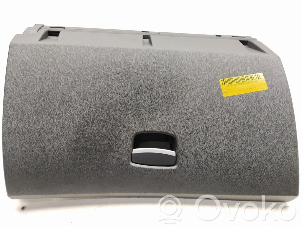 Guantera   685000001R