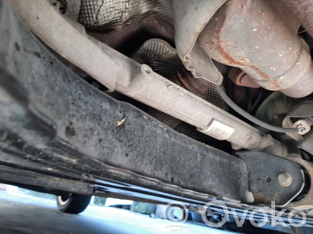 Steering rack   2019944