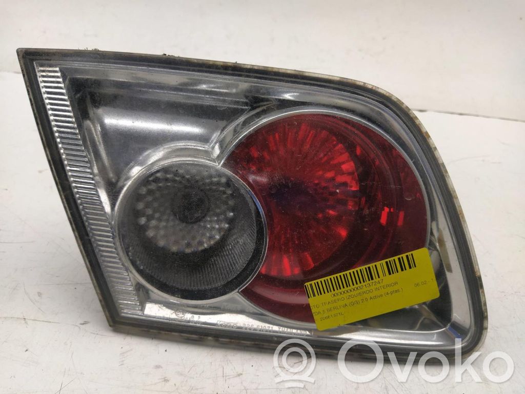 Rear/tail lights   22661971L