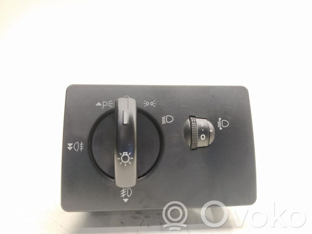 Interruttore luci   7M5T13A024LA