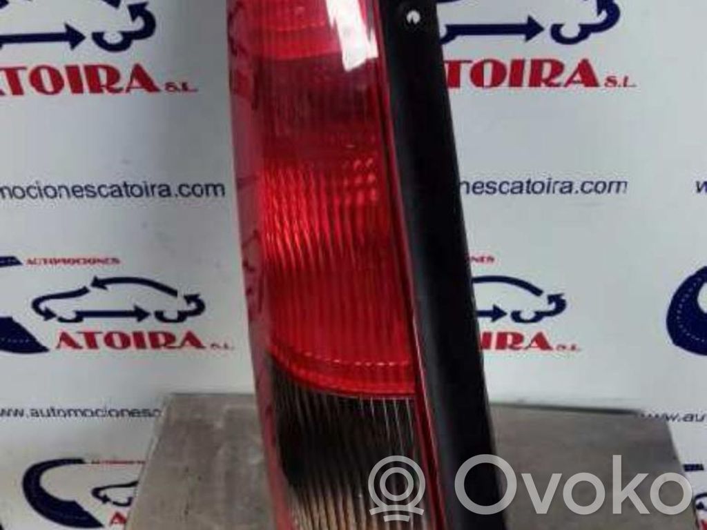 Ford Fiesta Lampă spate în caroserie 