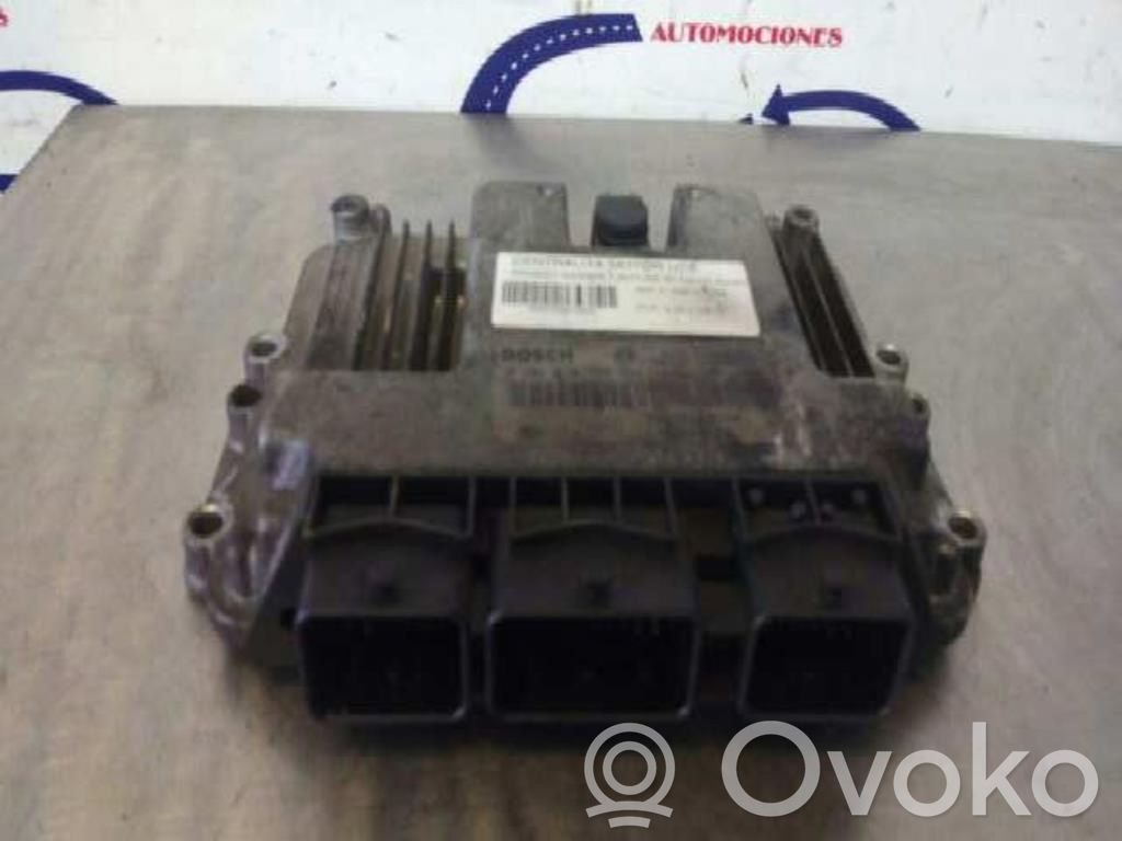 Renault Megane II Unitate control motor/modul ECU 