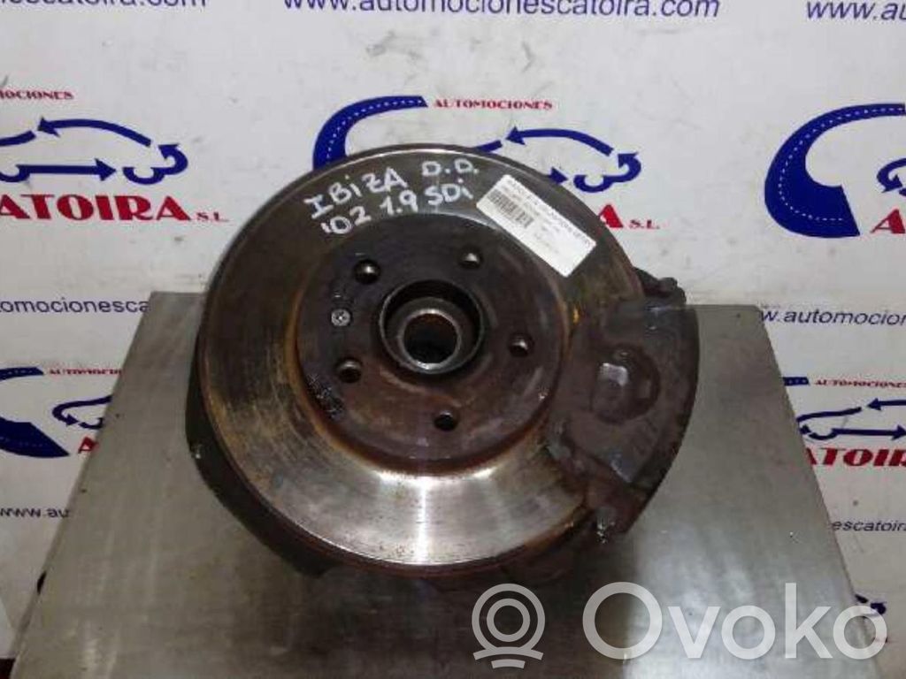 Seat Ibiza III (6L) Fuso a snodo con mozzo ruota anteriore