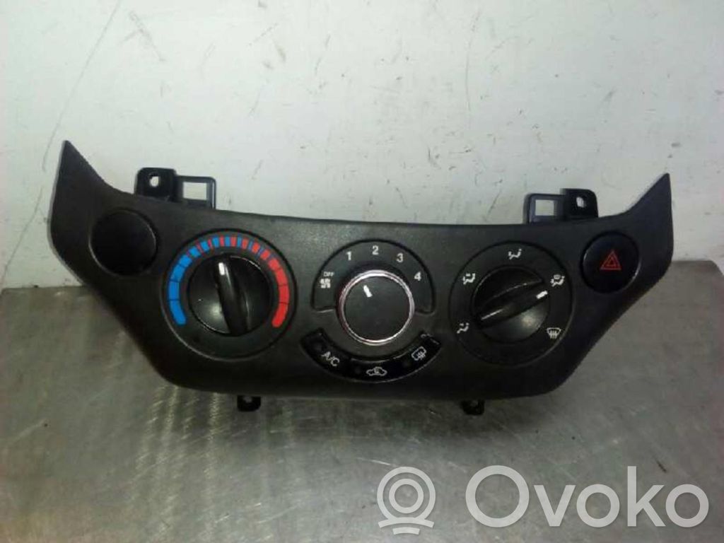 Climate control unit   9K08