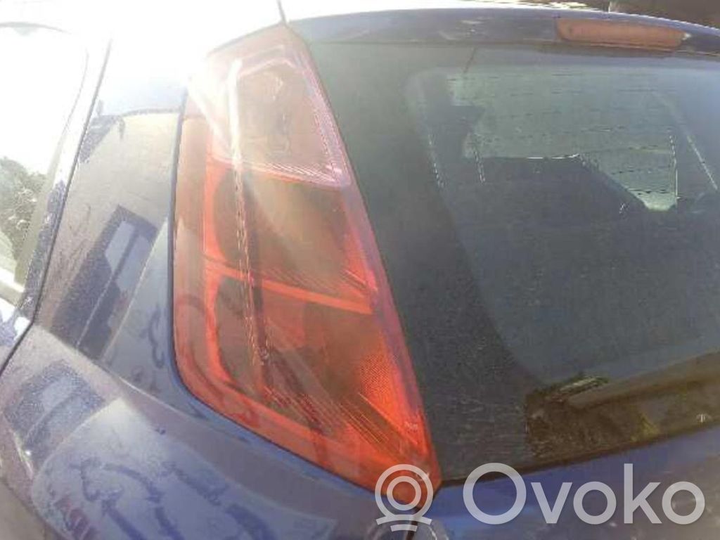 Fiat Punto (199) Luci posteriori