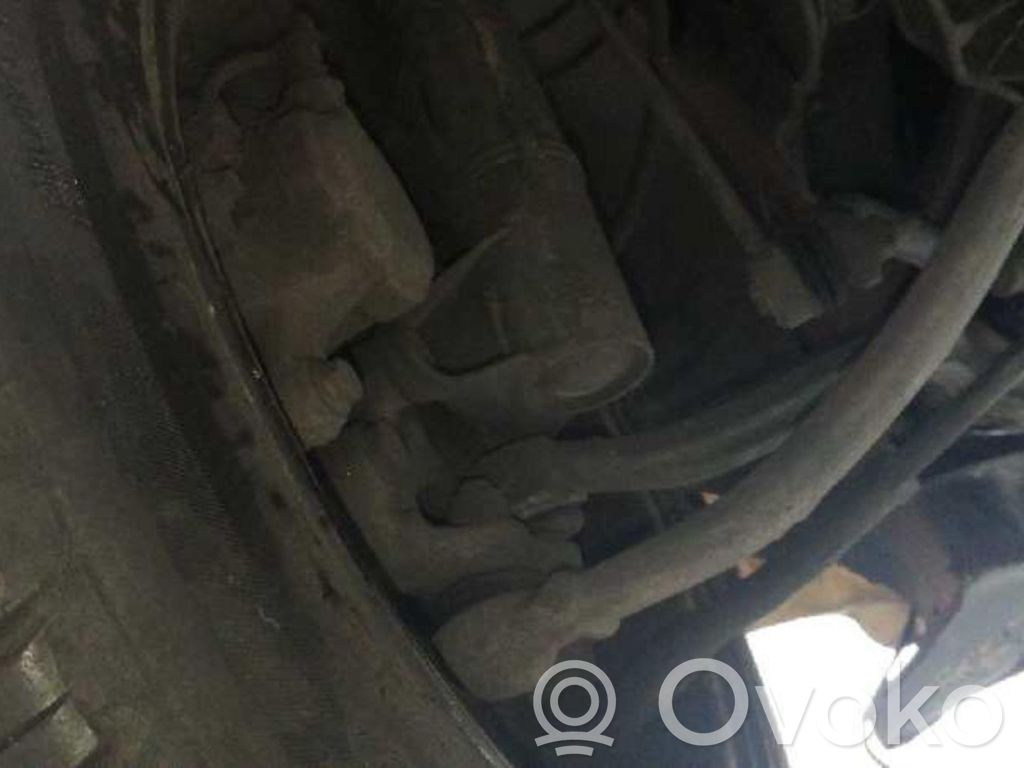 Mercedes-Benz C W203 Fuzetă butuc roată față 