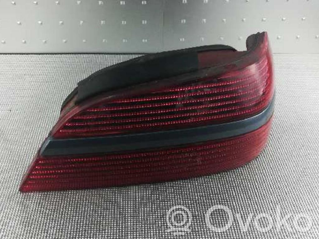 Peugeot 406 Lampă spate în caroserie 