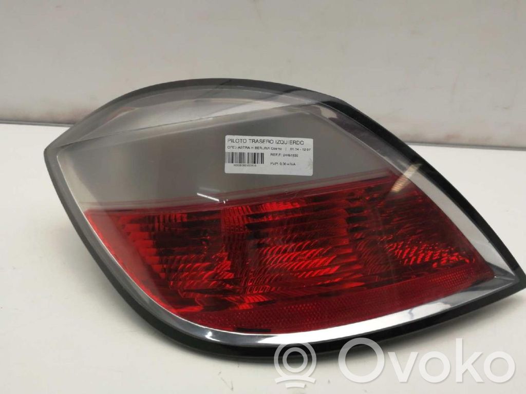 Opel Astra H Lampă spate în caroserie 