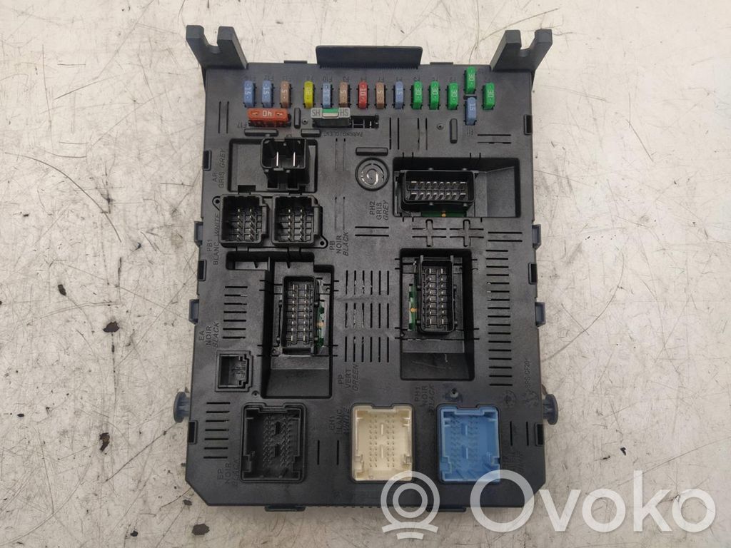 Módulo de fusible   9663510180