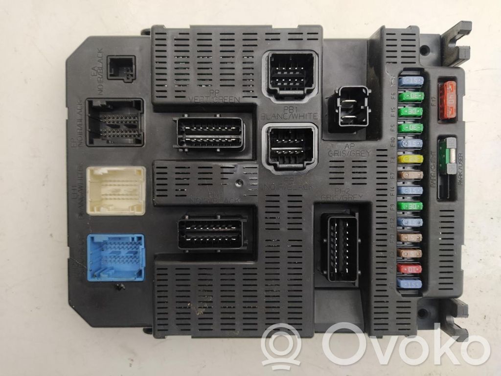 Module de fusibles   9659285580