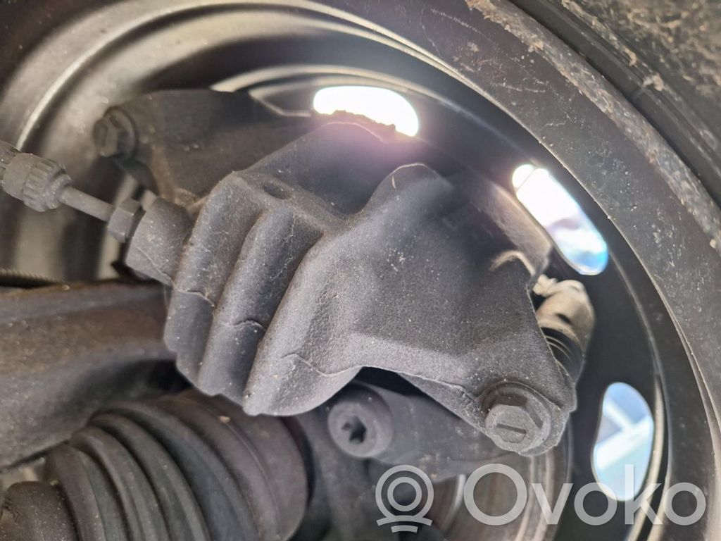Peugeot 207 Set dischi freno e pinze 