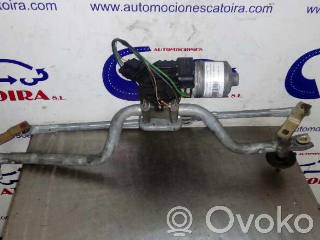 Motor și paralelogram ștergător parbriz   8200258327