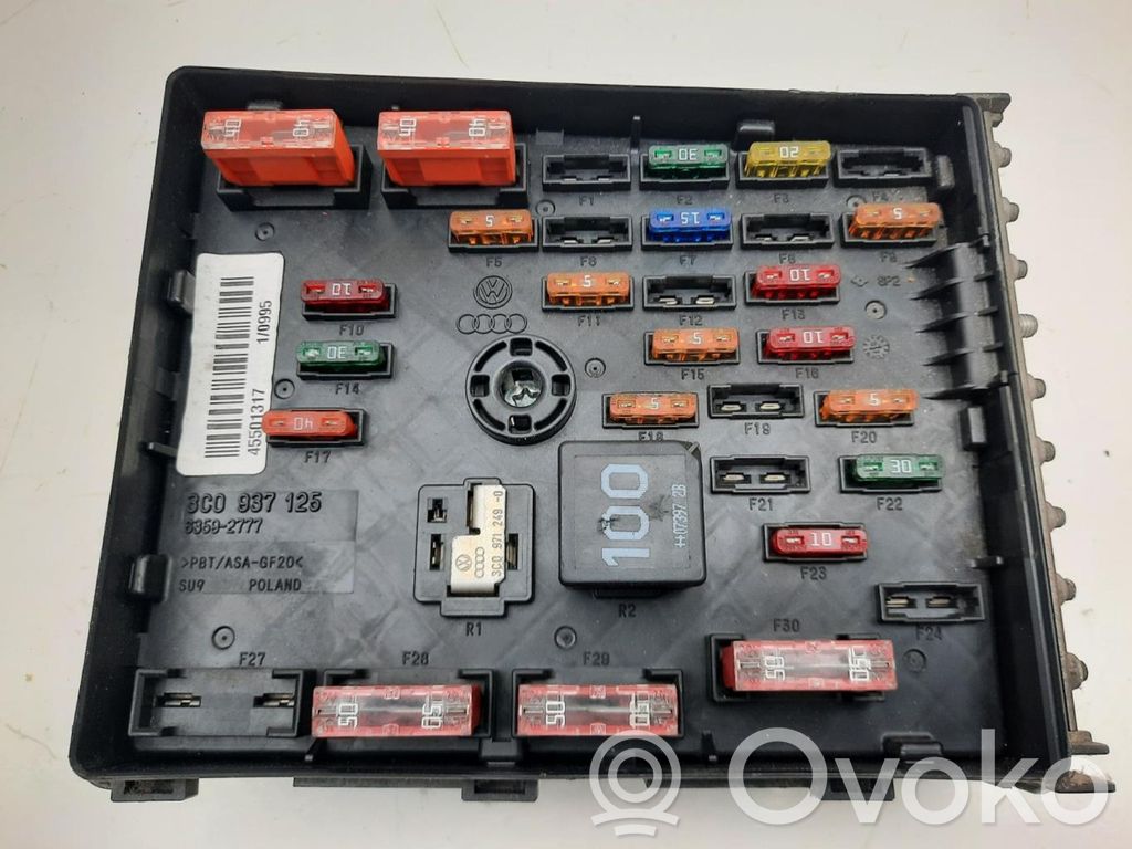 Module de fusibles   3C0937125