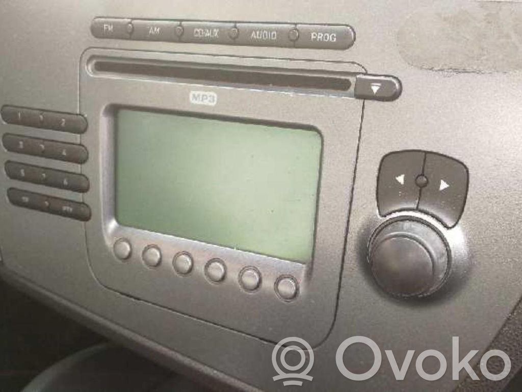 Seat Leon (1P) Unitate principală radio/CD/DVD/GPS 