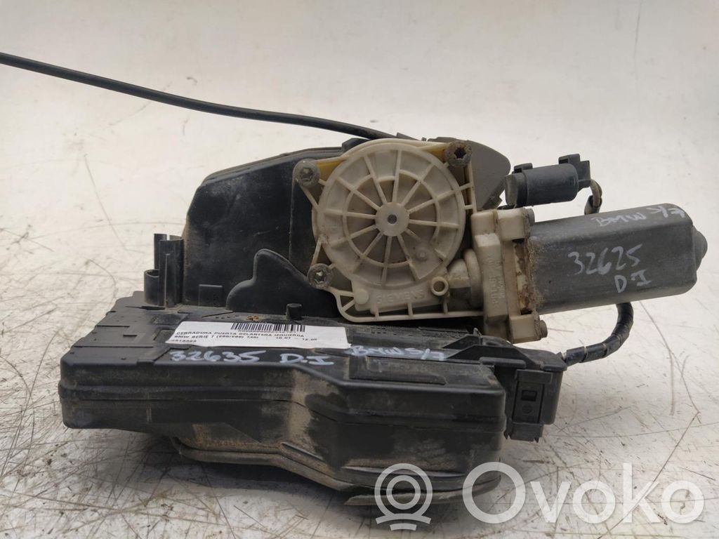 BMW 7 E65 E66 Priekšpusē slēdzene 