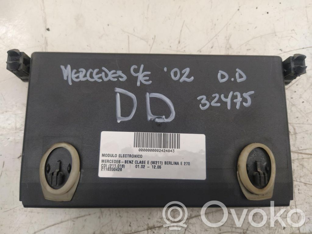 Unidad de control/módulo del motor   2118200426