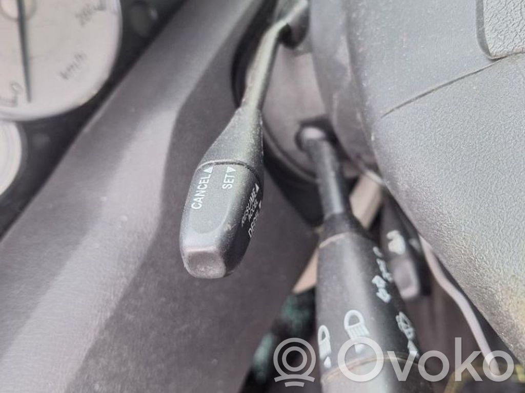 Multifunctional control switch/knob   05135967AC