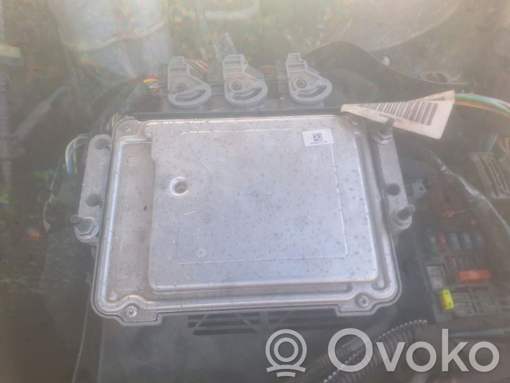 Unidad de control/módulo ECU del motor
