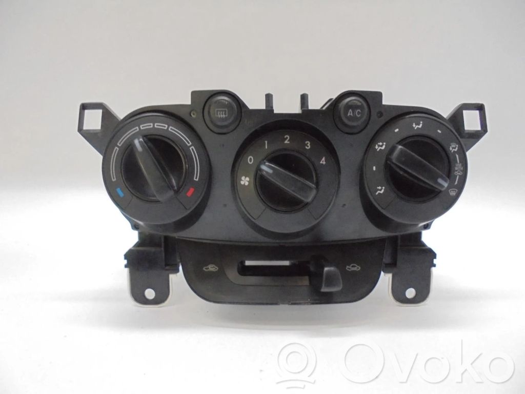 Mazda 2 Climate control unit 