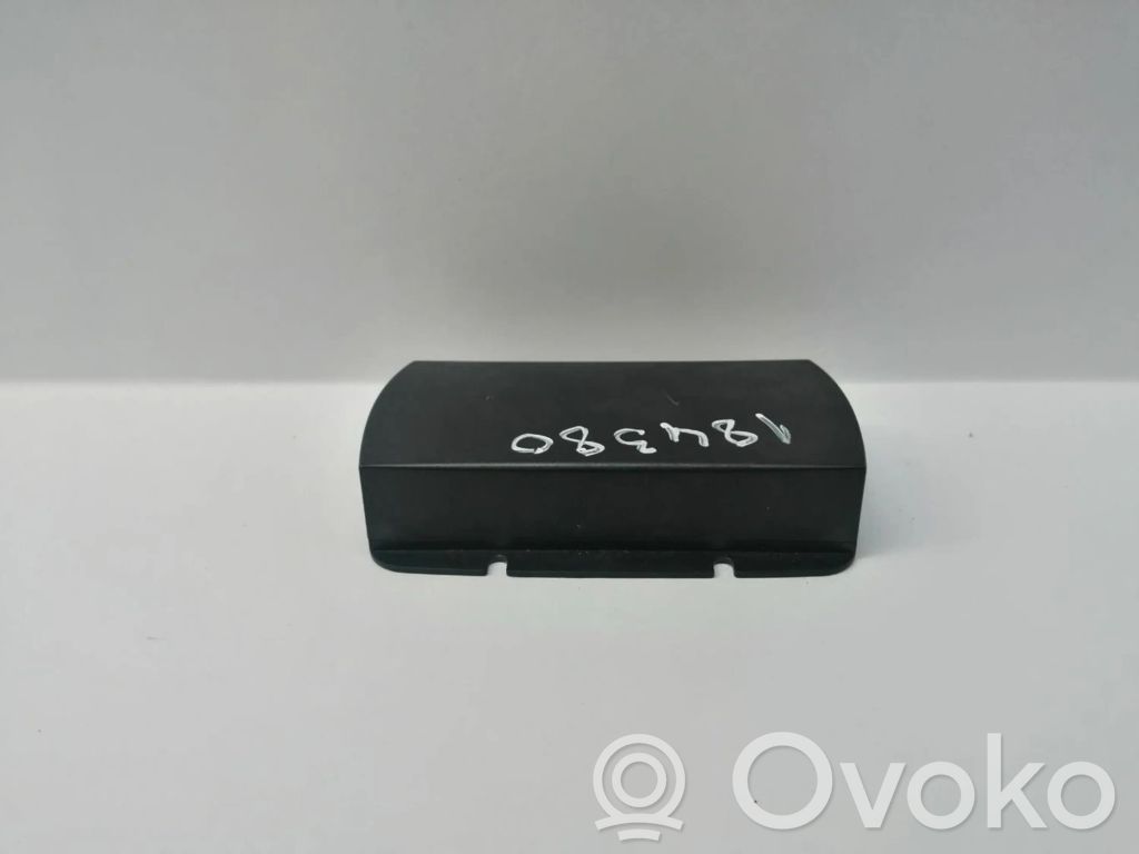 Renault Megane II Panel / Radioodtwarzacz CD/DVD/GPS 