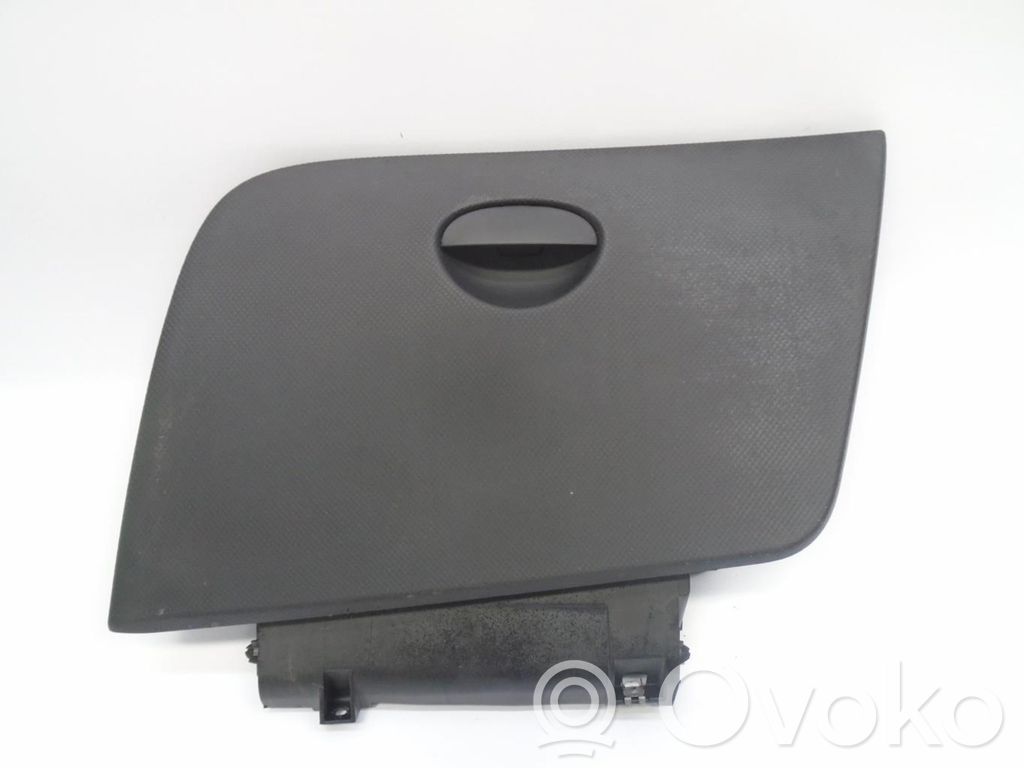 Seat Leon (1P) Guantera 
