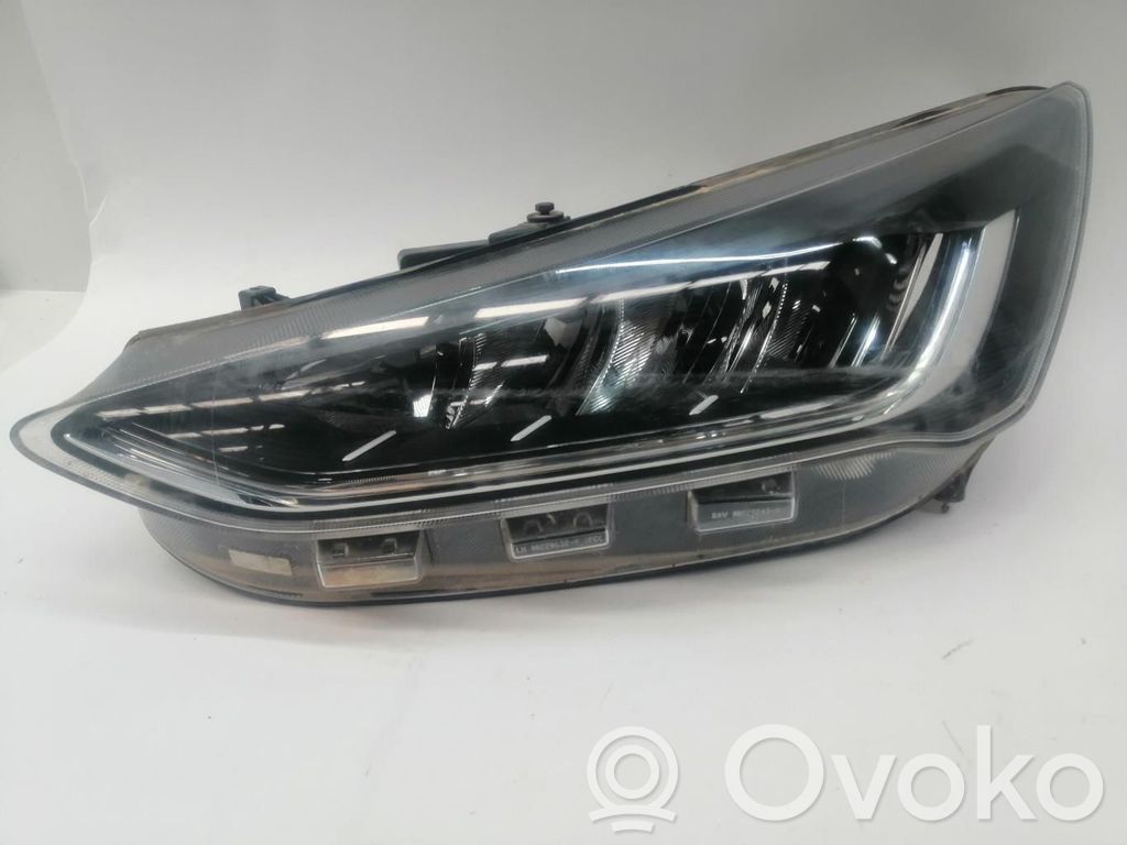 Ford Focus Headlight/headlamp 
